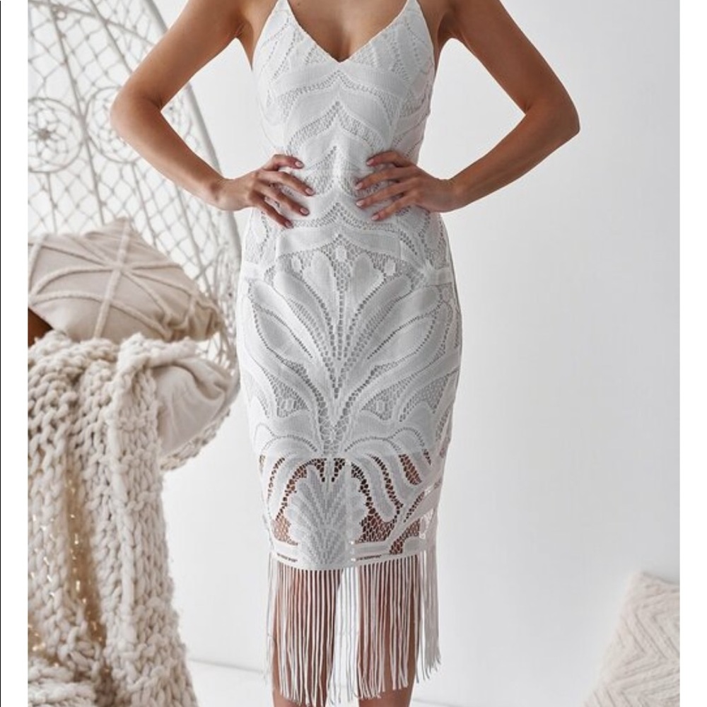 Khalessi white dress from ladyblacktie